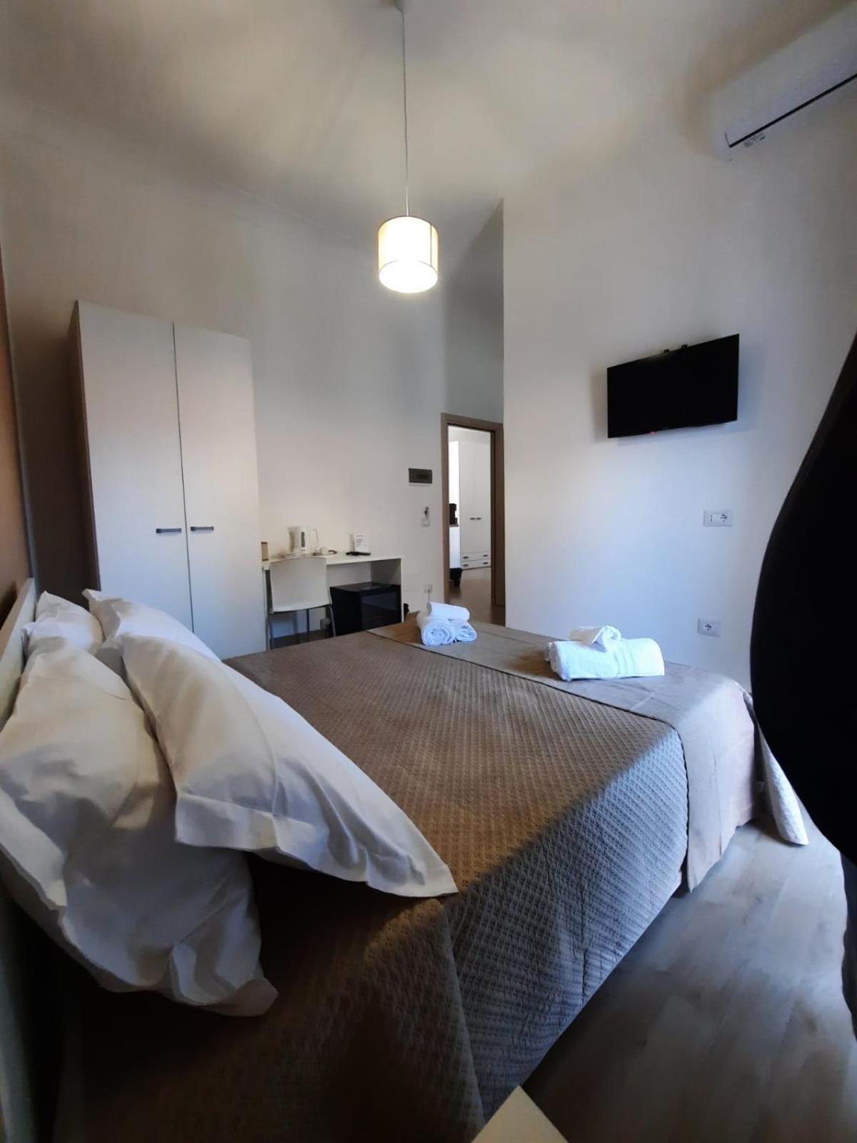 Le Camere Di Via Meccio Palerme Extérieur photo
