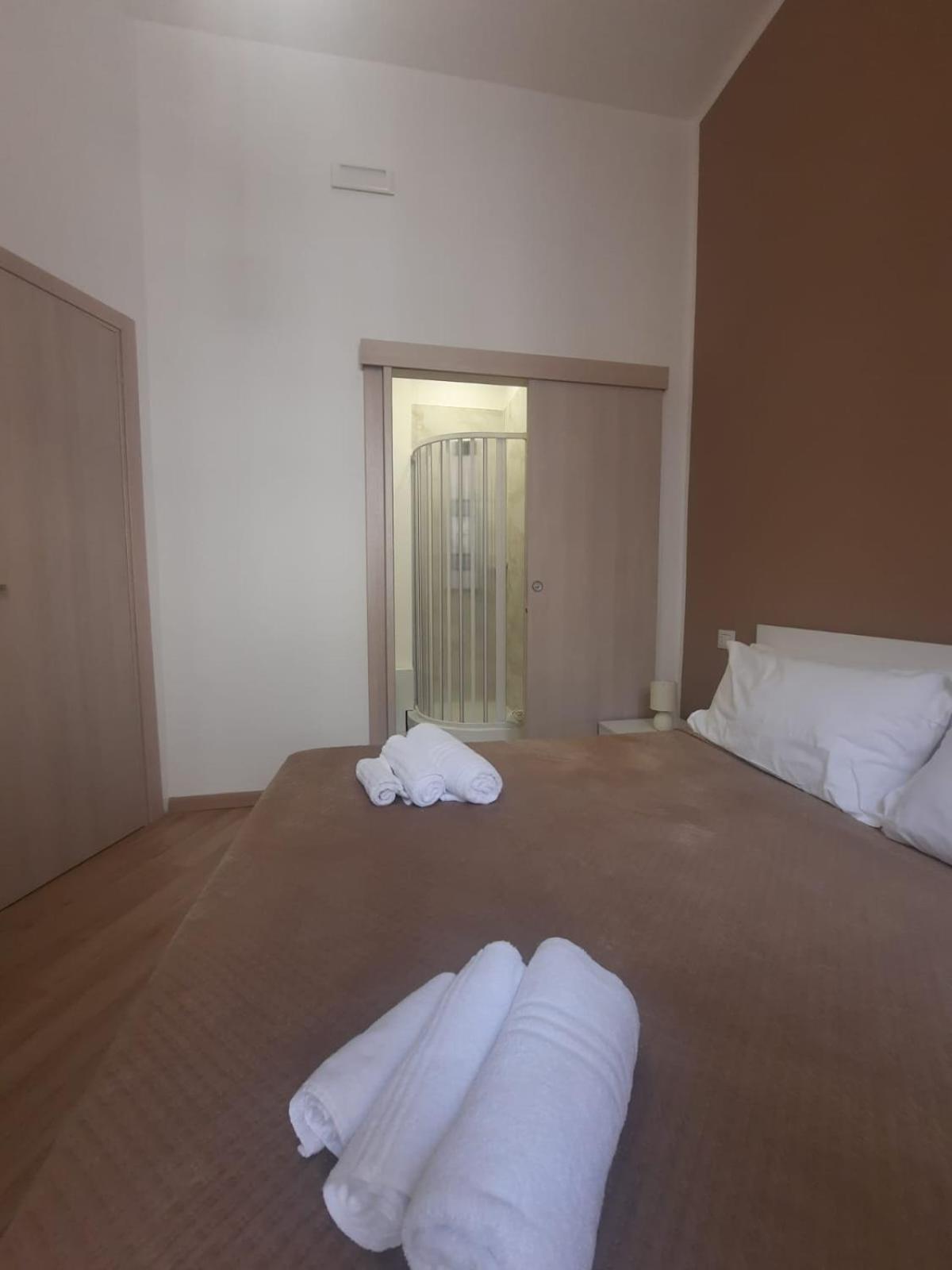 Le Camere Di Via Meccio Palerme Extérieur photo